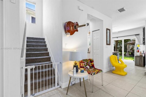 House in Homestead, Florida 4 bedrooms, 163.69 sq.m. № 1990716 - photo 12