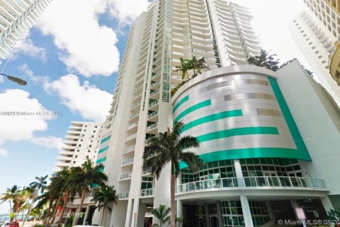 Condominio en alquiler en Miami, Florida, 1 dormitorio, 79.52 m2 № 1973701 - foto 16