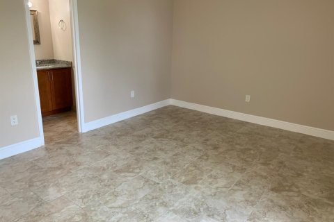 Condominio en venta en Tamarac, Florida, 2 dormitorios, 95.22 m2 № 2145976 - foto 12