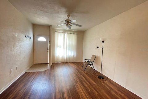 Condominio en venta en Gainesville, Florida, 2 dormitorios, 109.25 m2 № 1918865 - foto 3