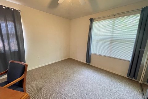 Condominio en venta en Gainesville, Florida, 2 dormitorios, 109.25 m2 № 1918865 - foto 11