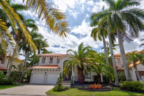 Villa ou maison à vendre à Cutler Bay, Floride: 5 chambres, 315.77 m2 № 2051240 - photo 6