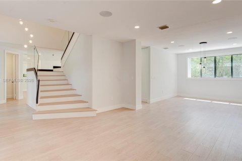Villa ou maison à vendre à Cutler Bay, Floride: 5 chambres, 315.77 m2 № 2051240 - photo 9