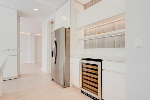 Villa ou maison à vendre à Cutler Bay, Floride: 5 chambres, 315.77 m2 № 2051240 - photo 20