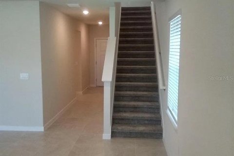 Casa en alquiler en Davenport, Florida, 4 dormitorios, 205.96 m2 № 1880789 - foto 9