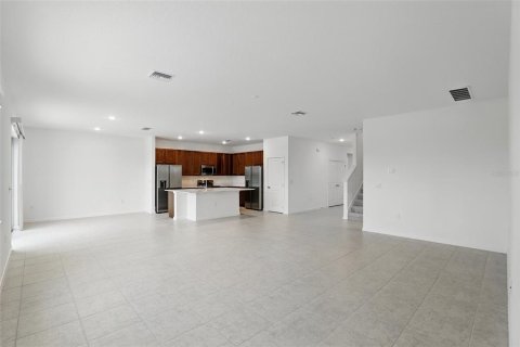 House in Kissimmee, Florida 8 bedrooms, 353.49 sq.m. № 1771838 - photo 7