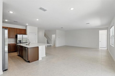 House in Kissimmee, Florida 8 bedrooms, 353.49 sq.m. № 1771838 - photo 11