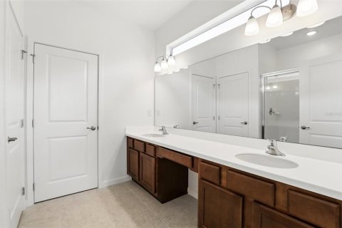 House in Kissimmee, Florida 8 bedrooms, 353.49 sq.m. № 1771838 - photo 26