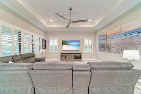 Villa ou maison à vendre à Lakewood Ranch, Floride: 3 chambres, 264.86 m2 № 2425233 - photo 13