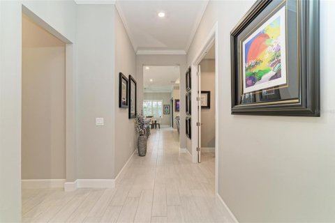 Villa ou maison à vendre à Lakewood Ranch, Floride: 3 chambres, 264.86 m2 № 2425233 - photo 11