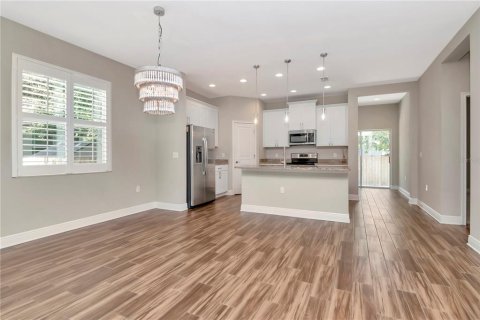 House in Tampa, Florida 3 bedrooms, 162.76 sq.m. № 1876104 - photo 14