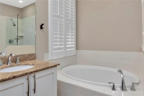 House in Tampa, Florida 3 bedrooms, 162.76 sq.m. № 1876104 - photo 30