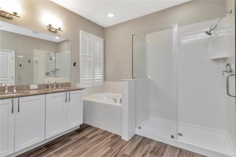 House in Tampa, Florida 3 bedrooms, 162.76 sq.m. № 1876104 - photo 27