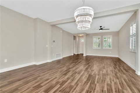 House in Tampa, Florida 3 bedrooms, 162.76 sq.m. № 1876104 - photo 4