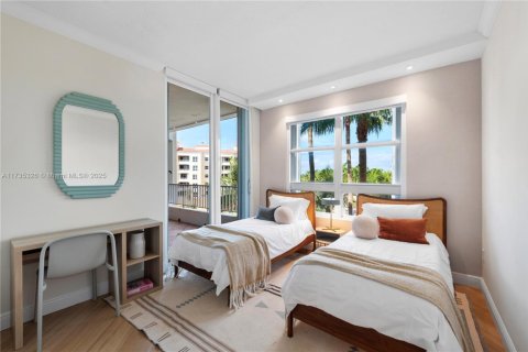 Condominio en alquiler en Key Biscayne, Florida, 2 dormitorios, 121.7 m2 № 1980991 - foto 23