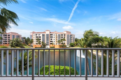 Condominio en alquiler en Key Biscayne, Florida, 2 dormitorios, 121.7 m2 № 1980991 - foto 29