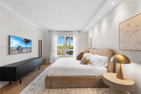 Condominio en alquiler en Key Biscayne, Florida, 2 dormitorios, 121.7 m2 № 1980991 - foto 16