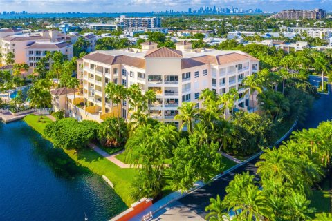 Condominio en alquiler en Key Biscayne, Florida, 2 dormitorios, 121.7 m2 № 1980991 - foto 24