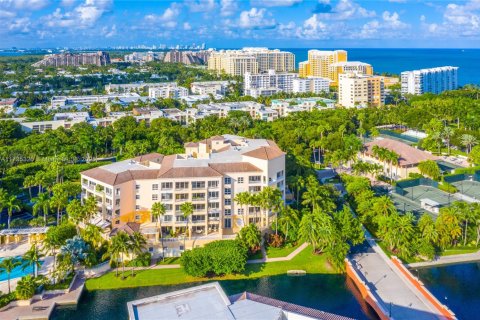 Condominio en alquiler en Key Biscayne, Florida, 2 dormitorios, 121.7 m2 № 1980991 - foto 27