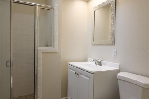 House in Leesburg, Florida 2 bedrooms, 145.95 sq.m. № 2394284 - photo 13