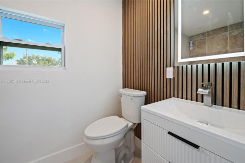 Купить виллу или дом в Майами, Флорида 3 спальни, 91.14м2, № 1943502 - фото 21