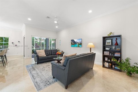 Купить виллу или дом в Уэстон, Флорида 4 спальни, 248.42м2, № 1955934 - фото 17