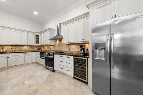 Купить виллу или дом в Уэстон, Флорида 4 спальни, 248.42м2, № 1955934 - фото 22