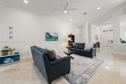 Купить виллу или дом в Уэстон, Флорида 4 спальни, 248.42м2, № 1955934 - фото 19