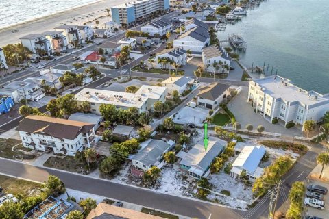 Terreno en venta en Treasure Island, Florida № 2128643 - foto 16