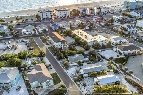 Terreno en venta en Treasure Island, Florida № 2128643 - foto 17
