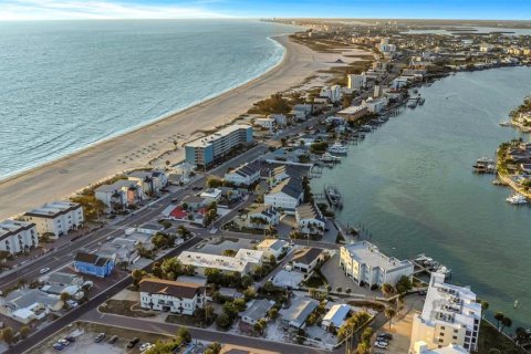 Terreno en venta en Treasure Island, Florida № 2128643 - foto 4