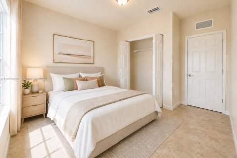 House in Miami, Florida 5 bedrooms, 214.79 sq.m. № 2087320 - photo 7