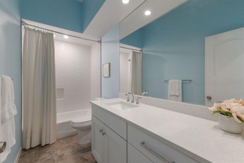 House in Bradenton, Florida 4 bedrooms, 253.44 sq.m. № 1635020 - photo 23