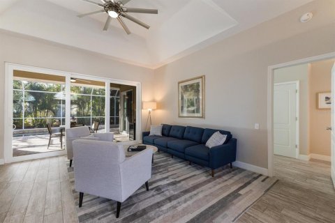 House in Bradenton, Florida 4 bedrooms, 253.44 sq.m. № 1635020 - photo 9