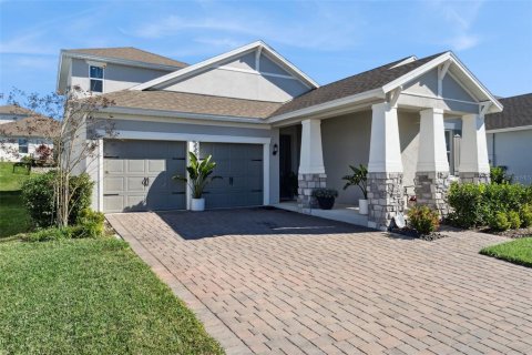 House in Clermont, Florida 4 bedrooms, 263.47 sq.m. № 2106833