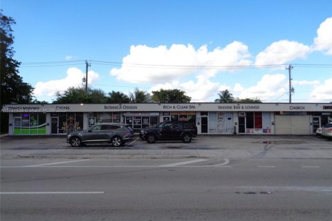 Commercial property in Hollywood, Florida № 1868364 - photo 21