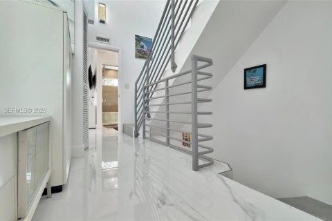 Купить кондоминиум в Майами-Бич, Флорида 2 спальни, 128.3м2, № 1996494 - фото 9