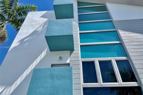 Купить кондоминиум в Майами-Бич, Флорида 2 спальни, 128.3м2, № 1996494 - фото 26