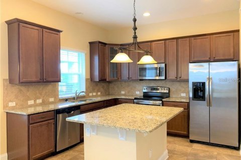 Villa ou maison à louer à Orlando, Floride: 4 chambres, 263.66 m2 № 2236065 - photo 6