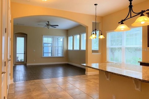 Villa ou maison à louer à Orlando, Floride: 4 chambres, 263.66 m2 № 2236065 - photo 10