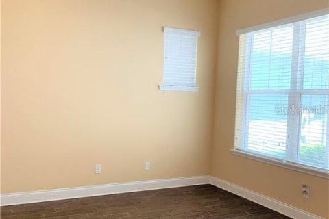 Villa ou maison à louer à Orlando, Floride: 4 chambres, 263.66 m2 № 2236065 - photo 11