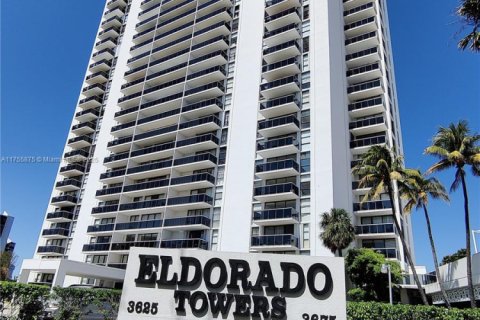 Condo in Aventura, Florida, 2 bedrooms  № 2090693 - photo 9