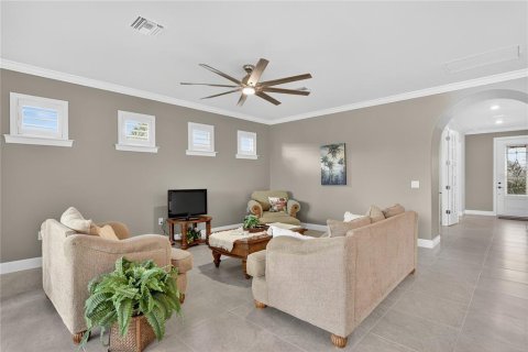 House in North Port, Florida 3 bedrooms, 185.53 sq.m. № 1902645 - photo 13