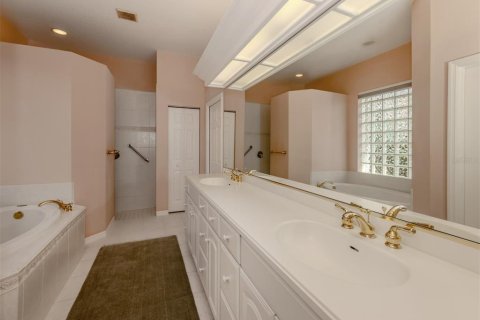 Villa ou maison à vendre à Venice, Floride: 2 chambres, 192.03 m2 № 1556901 - photo 6