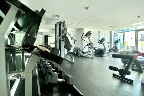 Copropriété à louer à Miami, Floride: 2 chambres, 77.02 m2 № 1982245 - photo 20