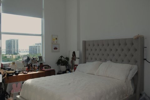 Copropriété à louer à Miami, Floride: 2 chambres, 77.02 m2 № 1982245 - photo 13