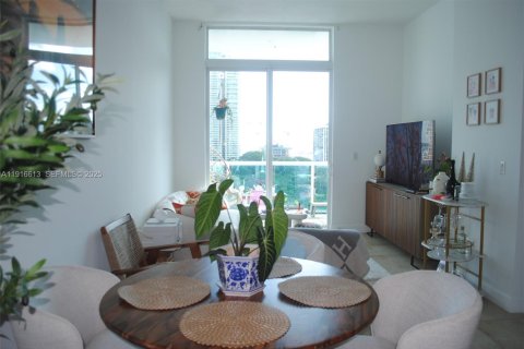 Copropriété à louer à Miami, Floride: 2 chambres, 77.02 m2 № 1982245 - photo 7