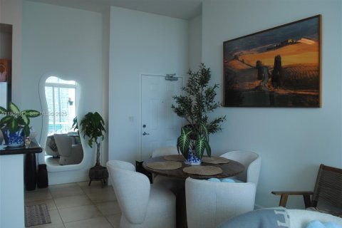 Copropriété à louer à Miami, Floride: 2 chambres, 77.02 m2 № 1982245 - photo 6