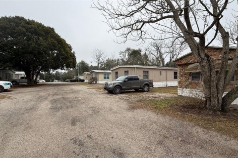 Immobilier commercial à vendre à Belleview, Floride: 1011.15 m2 № 2108692 - photo 5
