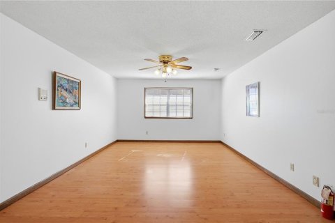 Villa ou maison à vendre à Lake Mary, Floride: 4 chambres, 262.26 m2 № 2416859 - photo 30